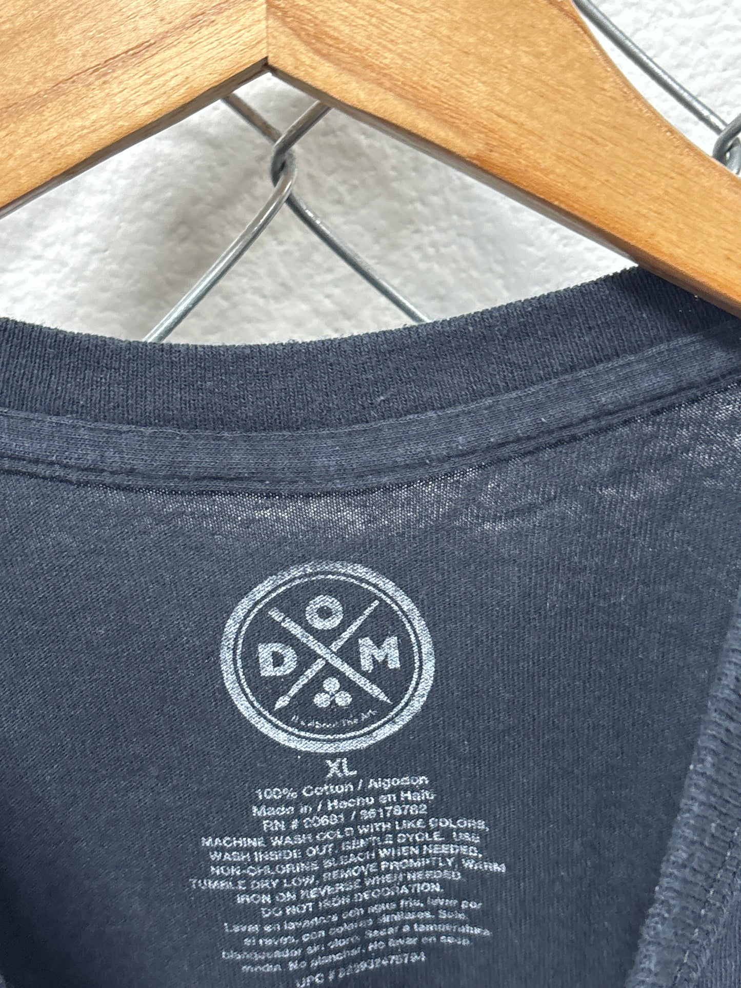 Nature Wolf Spirit Graphic Tee Size XL