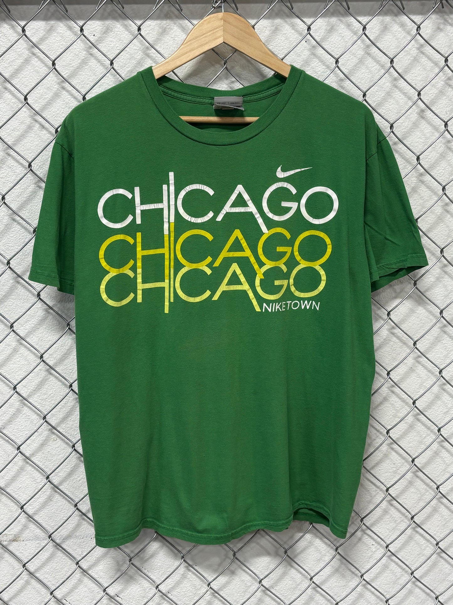 Y2K Nike Chicago Niketown Green Graphic Tee Size XL