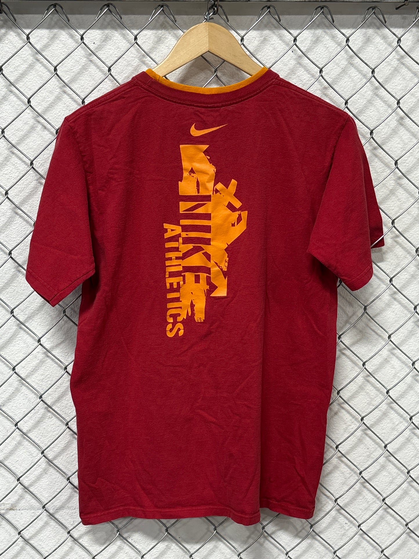 Vintage Y2K Nike Baseball Ringer Graphic Tee Size Medium