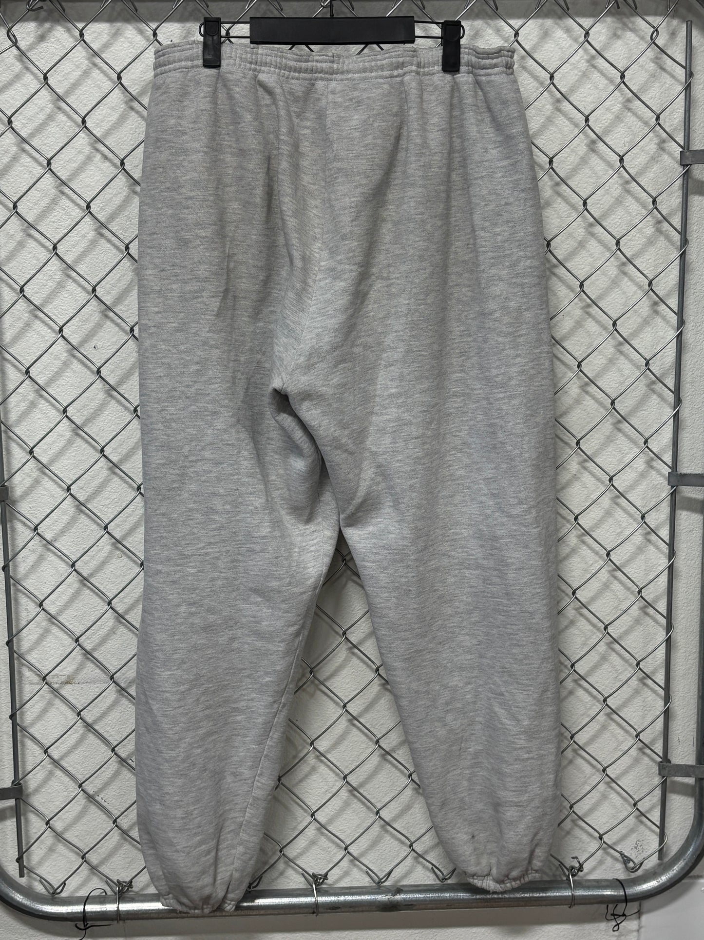 Vintage 90's Wisconsin Badgers Mascot Grey Sweatpants Size 32x30