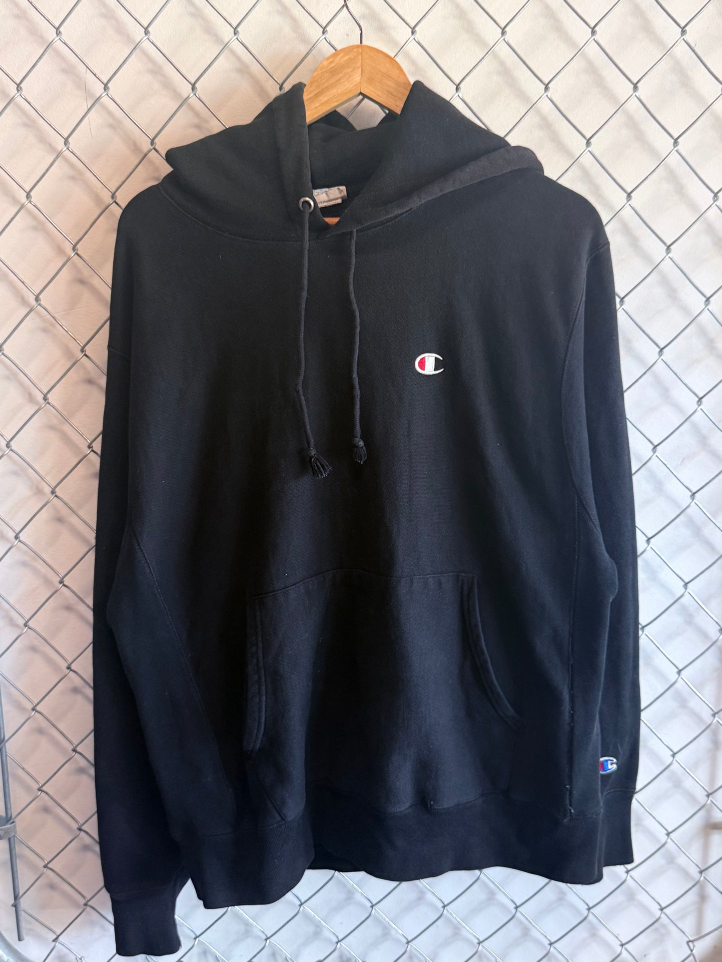 Champion Black Reverse Weave Hoodie Size Large
