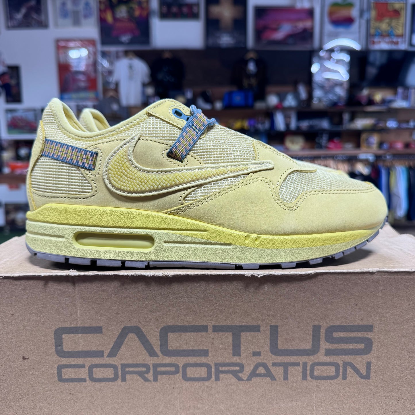 Nike Air Max 1 'Travis Scott Saturn Gold' Size 8