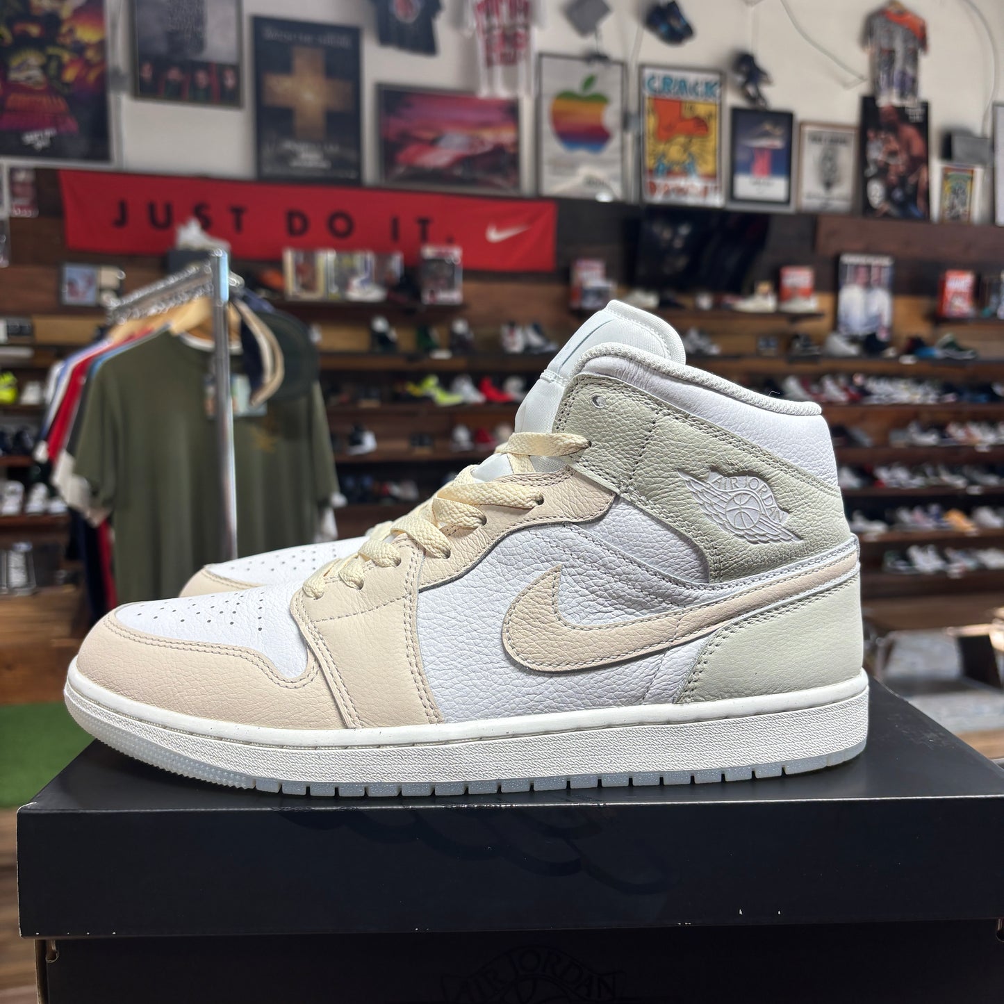 Jordan 1 Mid 'White Sea Glass' Size 11.5