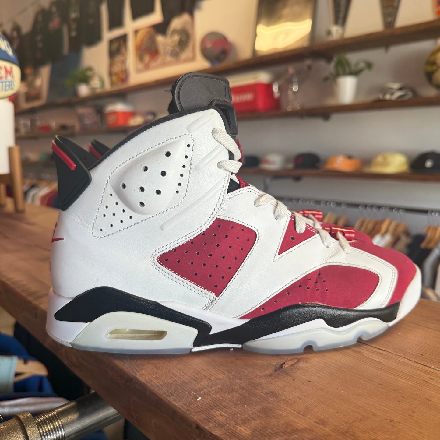 Jordan 6 'Carmine' Size 10.5