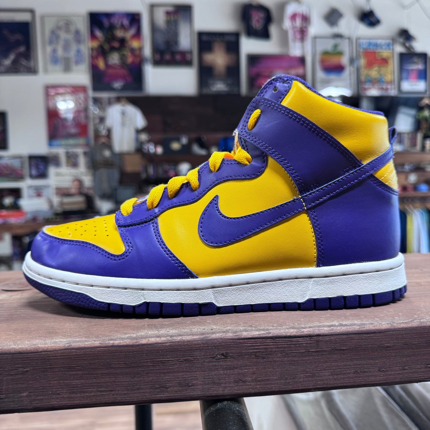 Nike Dunk High 'Lakers' Size 7Y