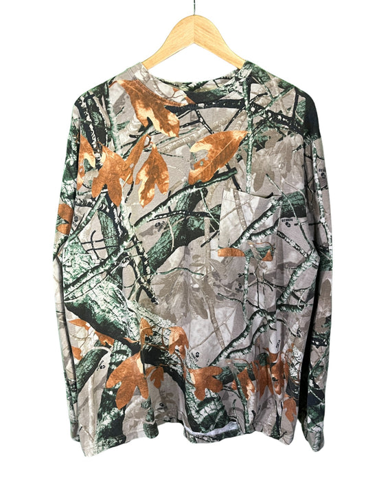 Outfitters Ridge Woodland Camo Pocket Long Sleeve Size XL