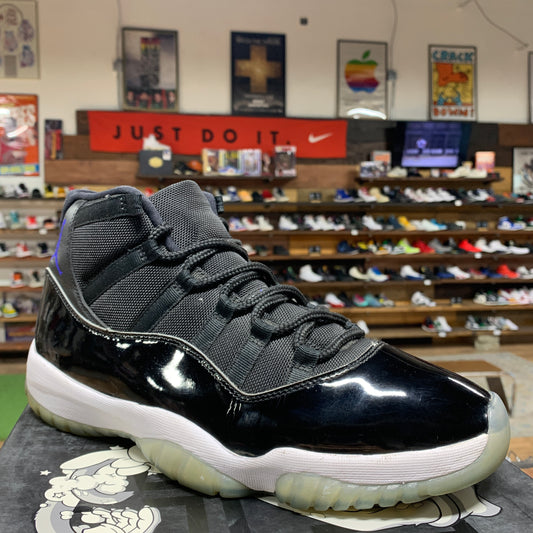 Jordan 11 'Space Jam' Size 11.5