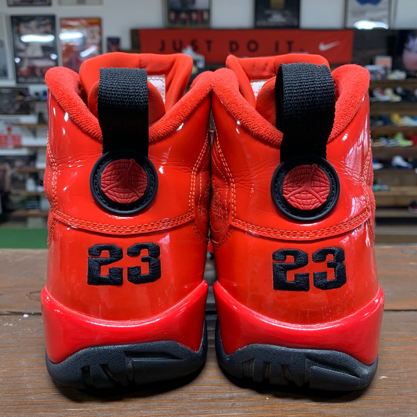 Jordan 9 'Chile Red' Size 9.5