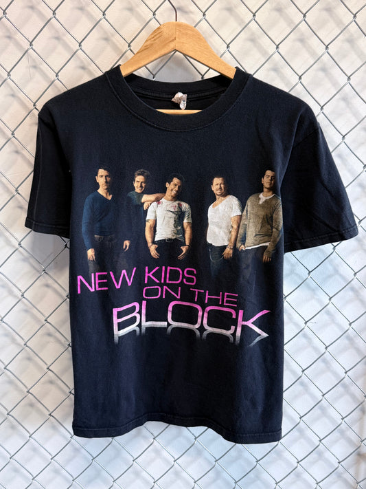 Vintage New Kids on the Block Band Graphic Tee Size Medium