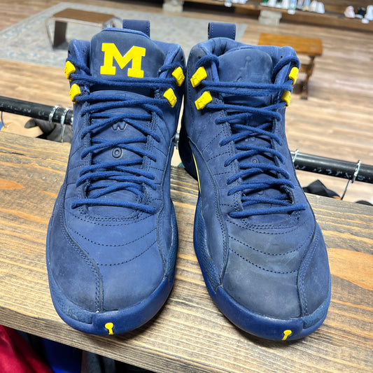 Jordan 12 'Michigan' Size 10.5