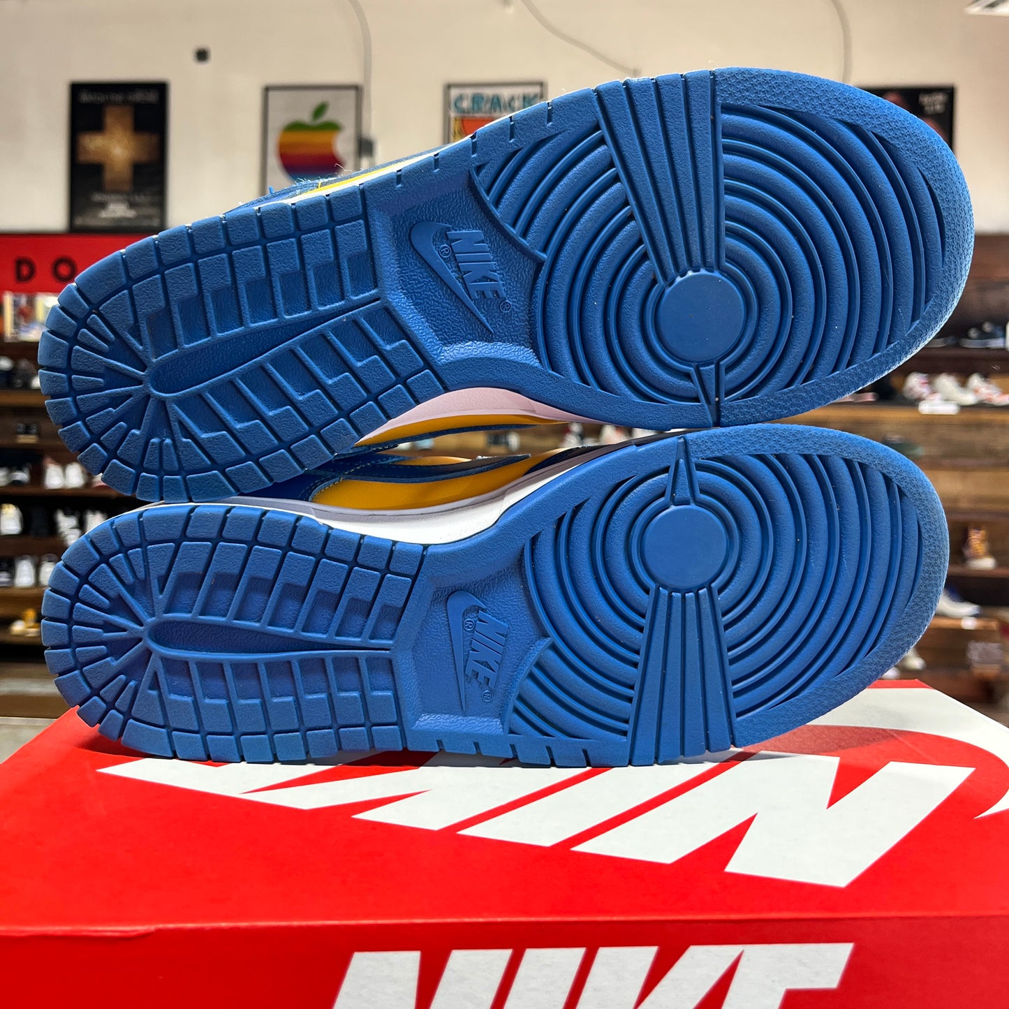 Nike Dunk Low 'UCLA' Size 9