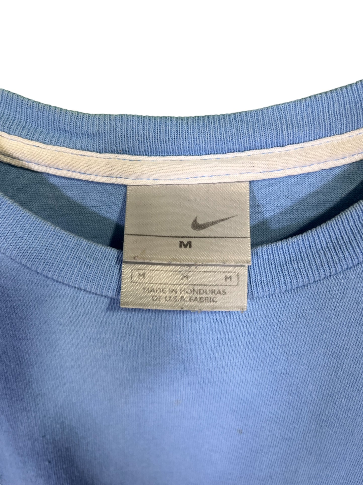 Vintage 00's Nike UNC Blue Small Swoosh Embroidered Tee Size Medium