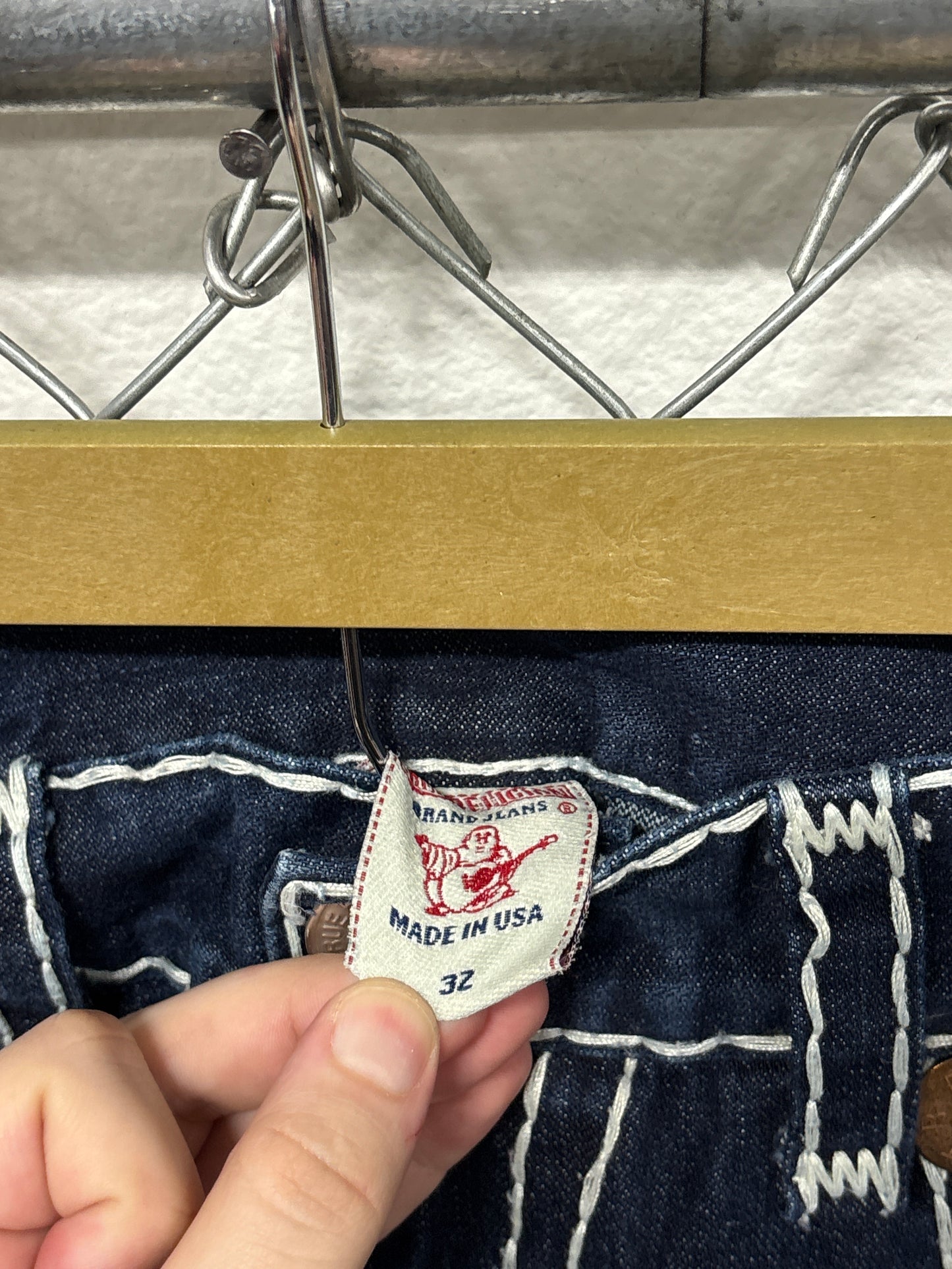True Religion Billy Super T Dark Wash White Stitch Jeans Size 34x30