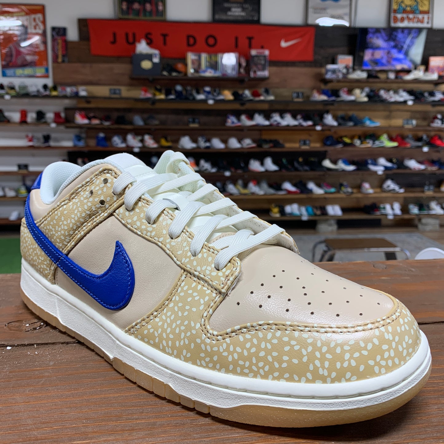 Nike Dunk Low 'Montreal Bagel Sesame' Size 12.5 (DS)