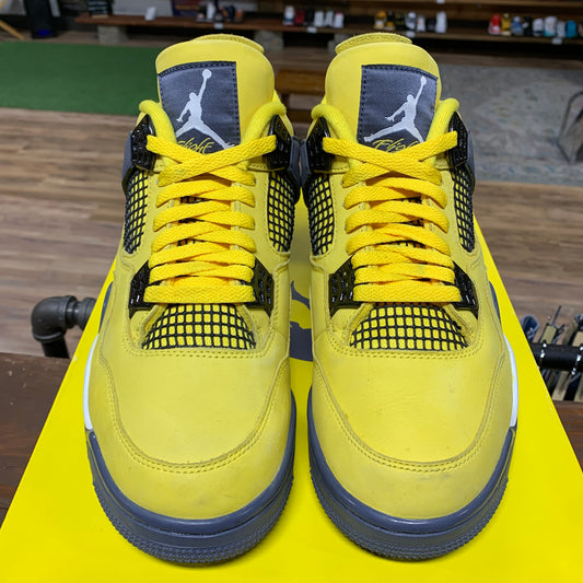 Jordan 4 'Lightning' Size 9.5