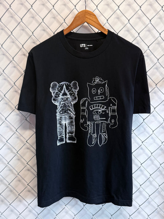 KAWS Uniqlo Andy Warhol Graphic Tee Size Large