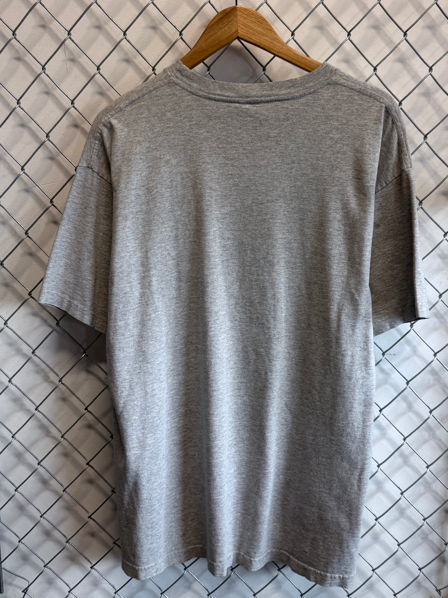 Vintage 90's Guess Jeans Classic Logo Graphic Tee Size XL