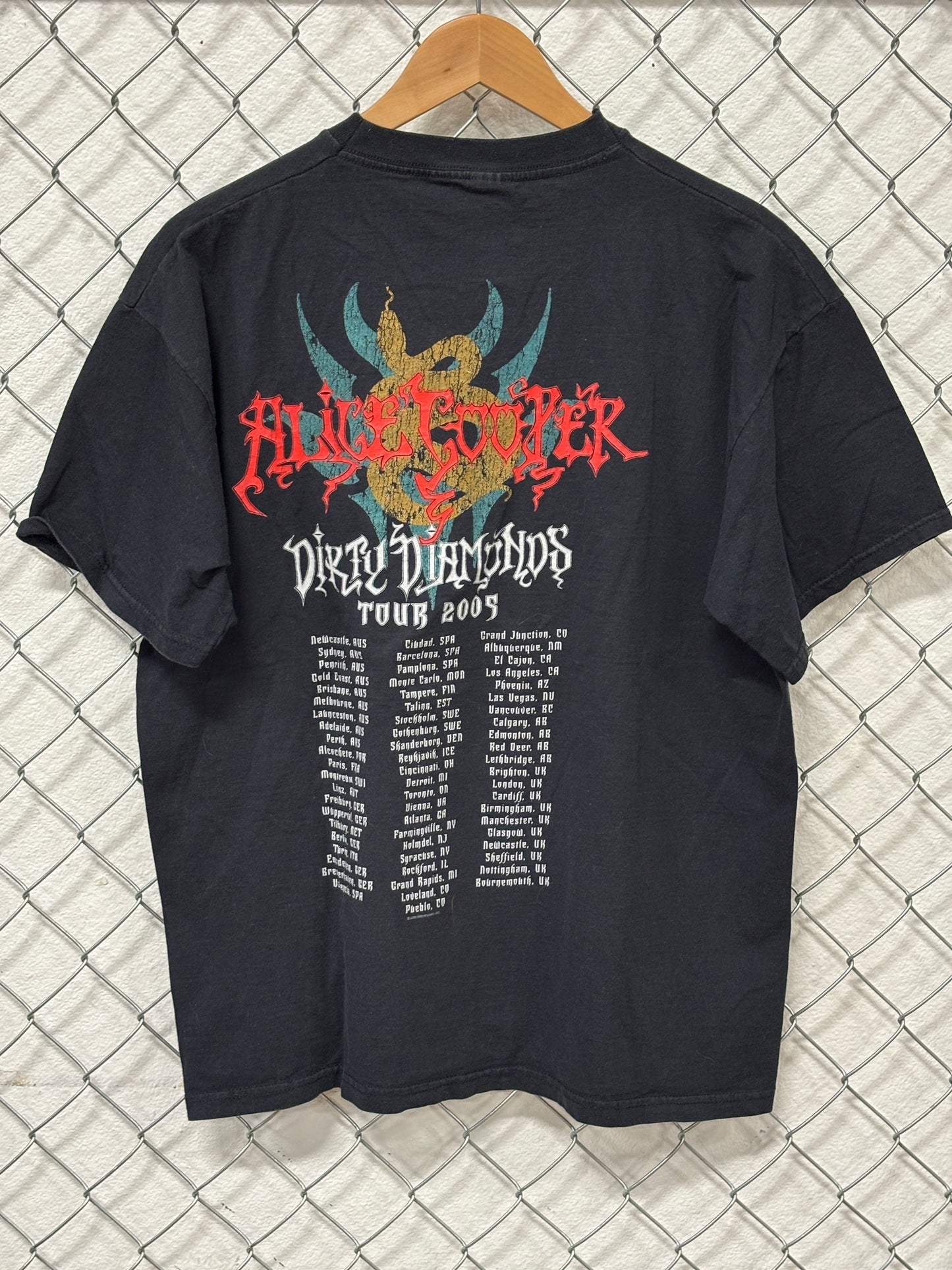 Vintage Y2K Alice Cooper Dirty Diamonds Concert Tour Band Tee Size Large