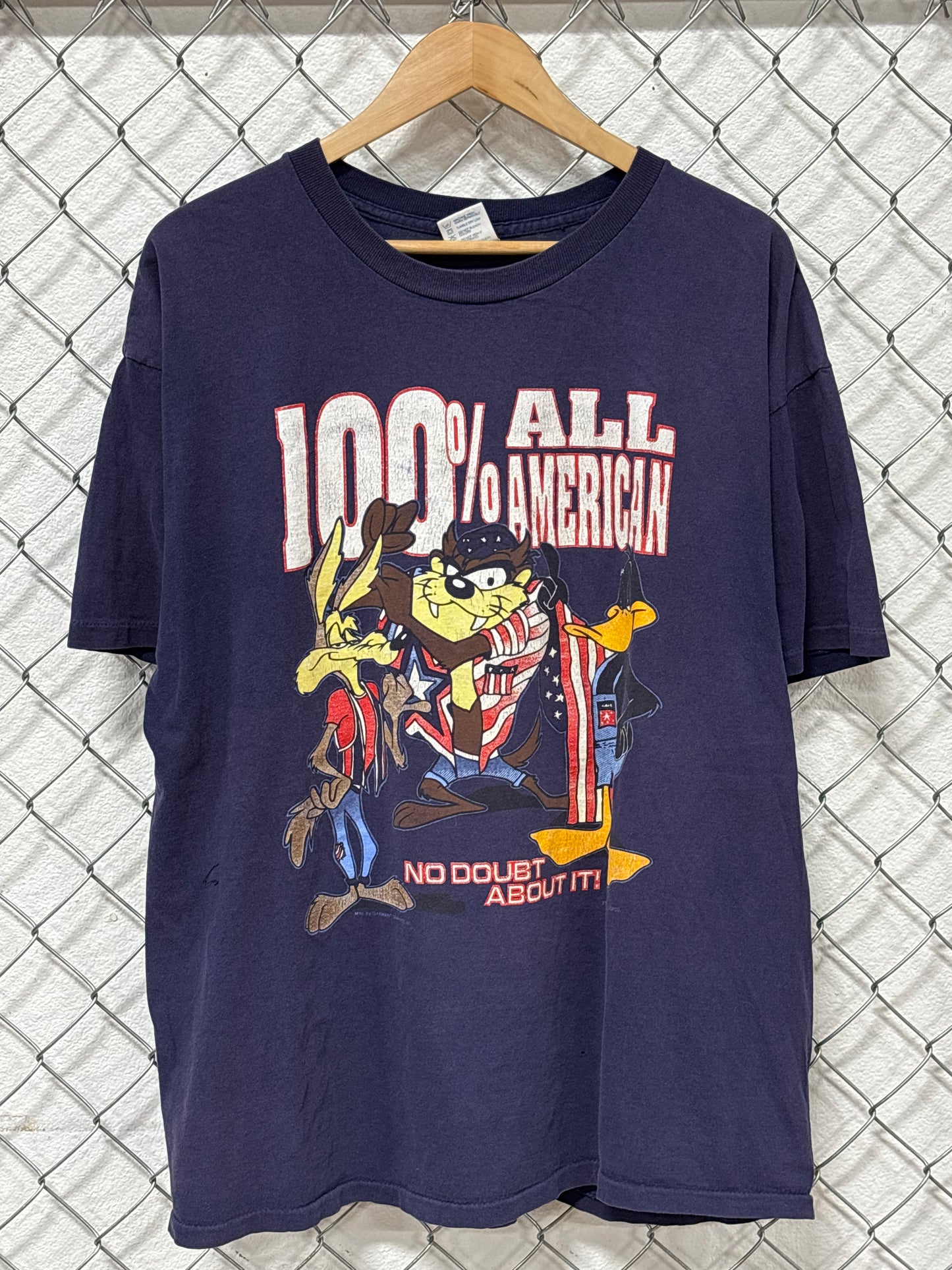 Vintage 90's Looney Tunes 100% All American Cartoon Tee Size XL