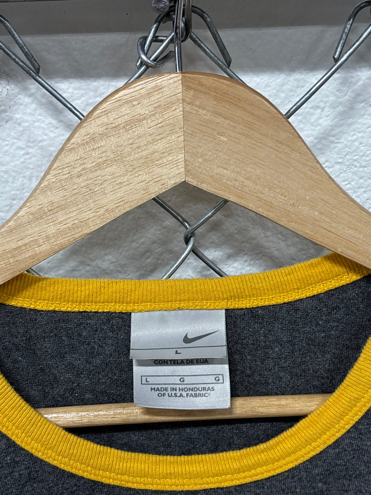 Vintage Nike Air Ringer Graphic Tee Size Large