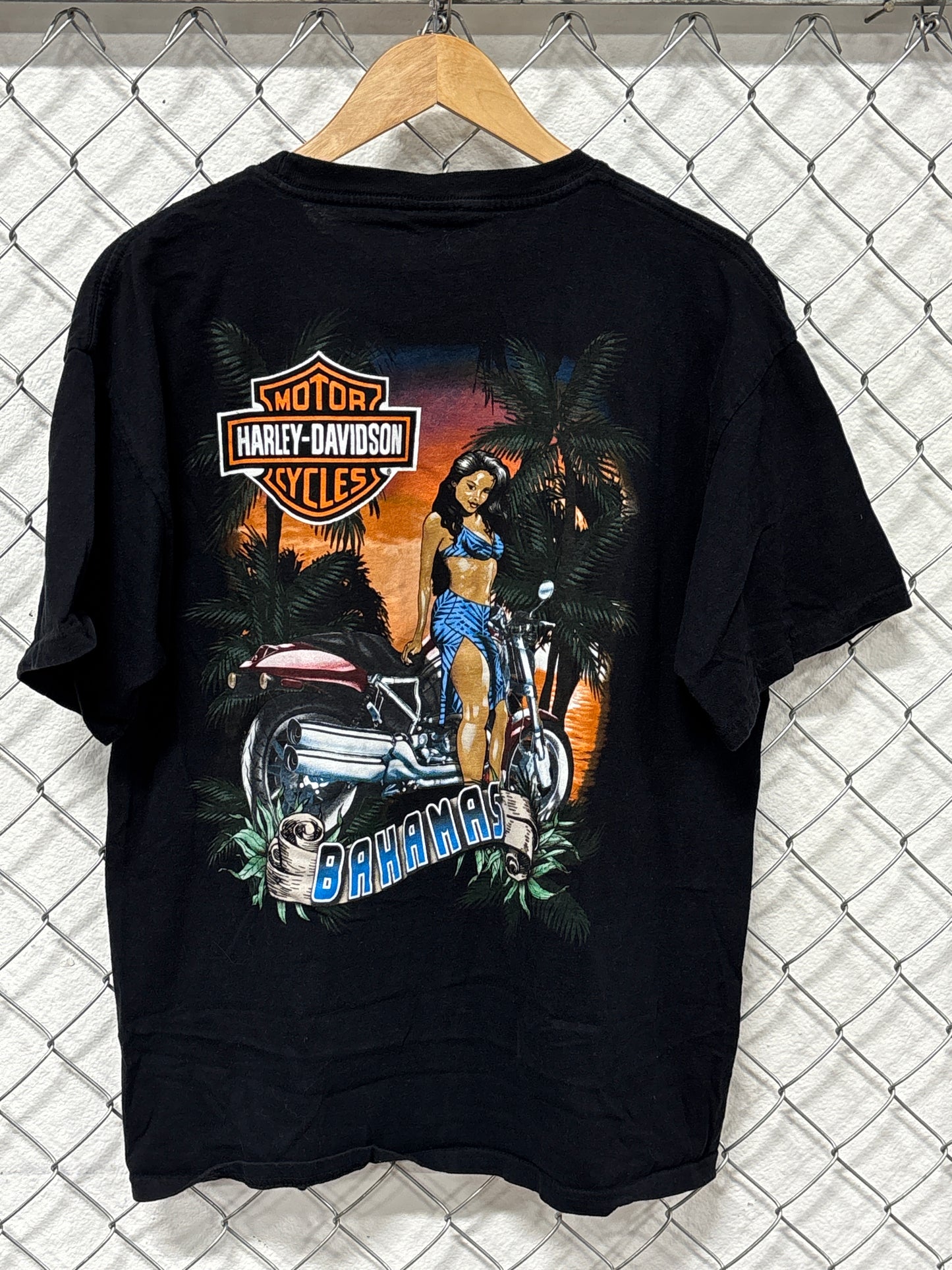 Vintage Y2K Harley Davidson Bahamas Biker Graphic Tee Size XL