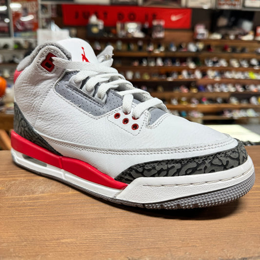 Jordan 3 'Fire Red' Size 7Y