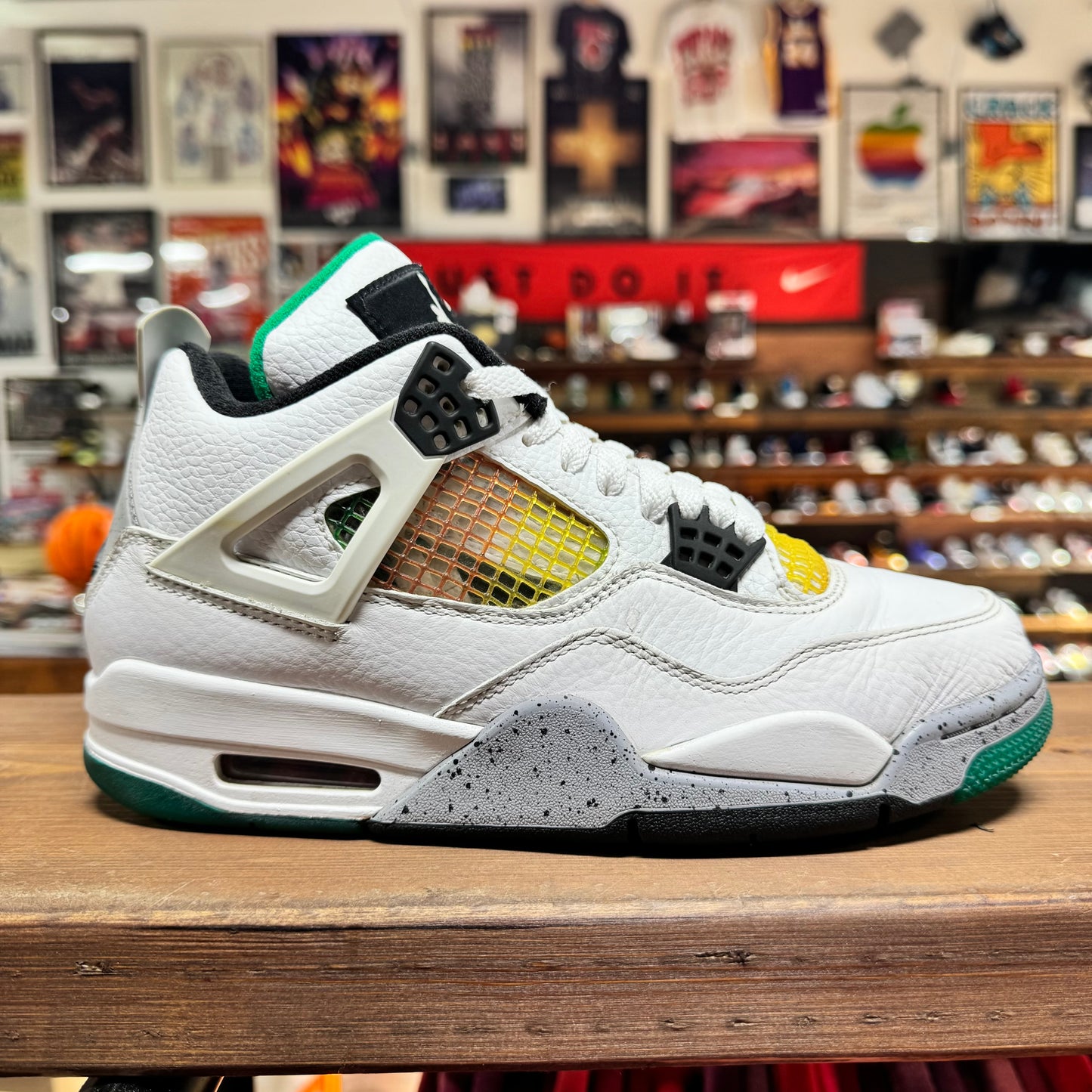 Jordan 4 'Rasta' Size 8W/6.5Y