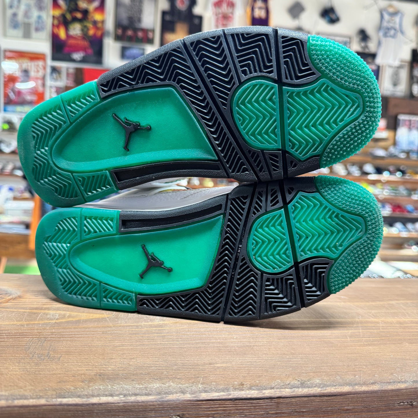 Jordan 4 'Rasta' Size 8W/6.5Y