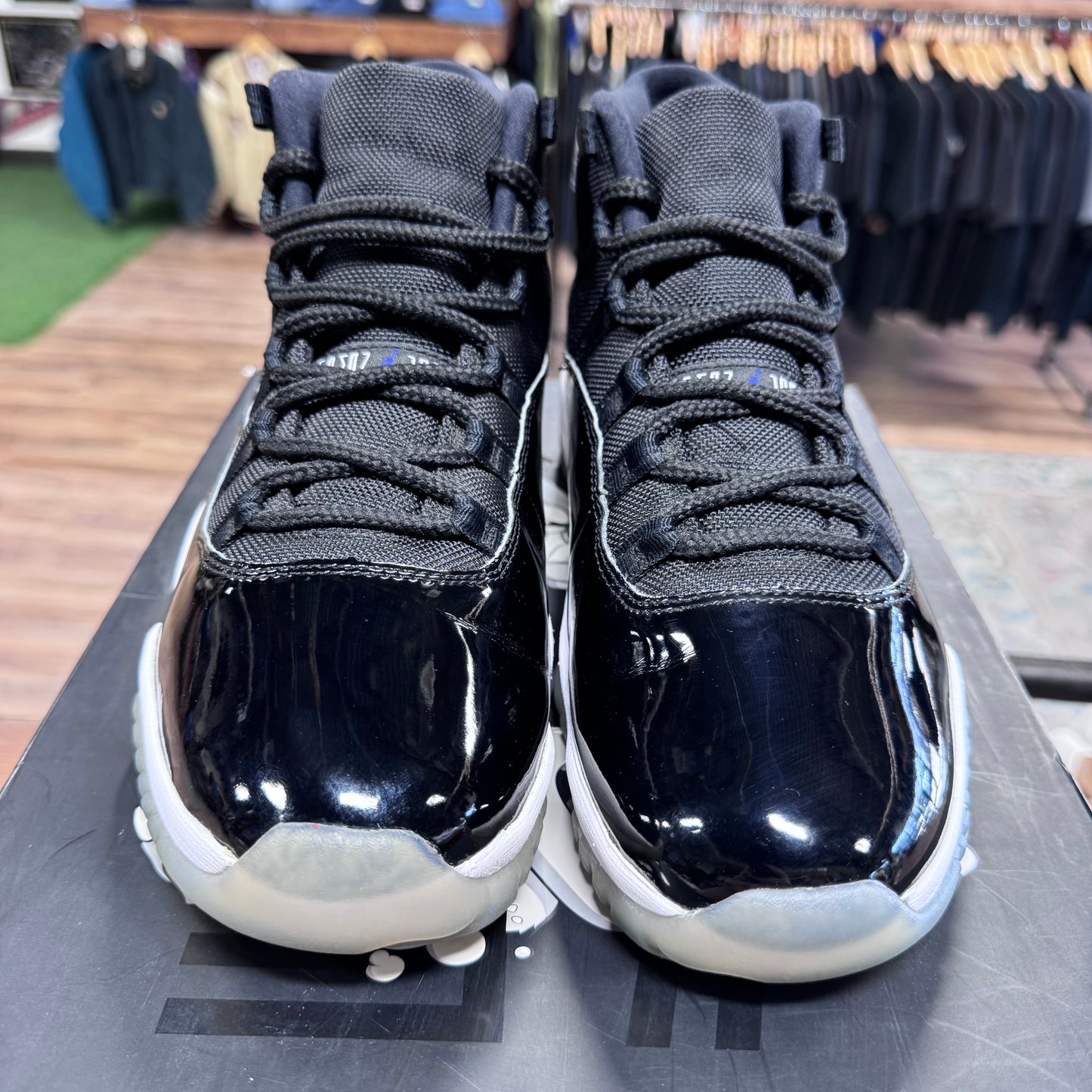 Jordan 11 'Space Jam' Size 9.5