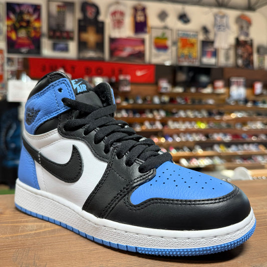 Jordan 1 'UNC Toe' Size 4Y