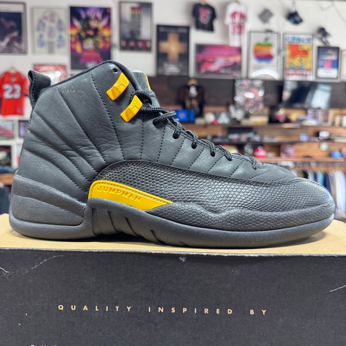 Jordan 12 'Taxi' Size 9.5