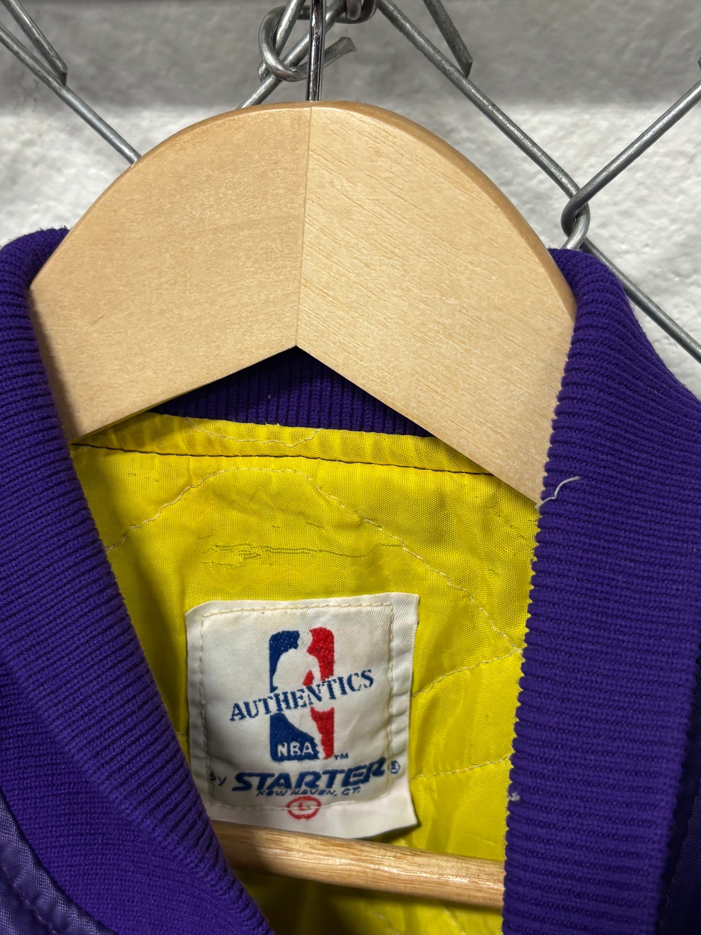 Vintage 90's Starter Los Angeles Lakers Satin Bomber Jacket Size Large