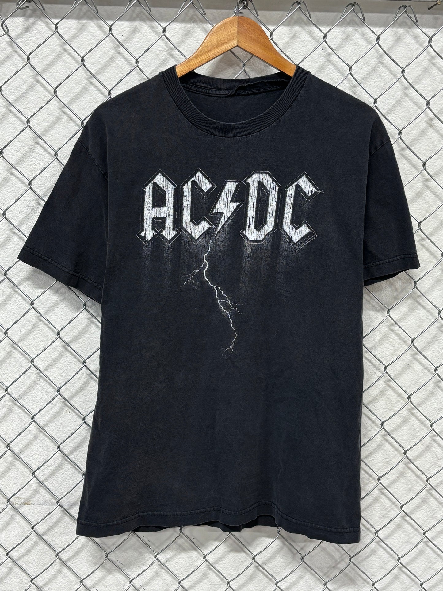 Vintage Y2K ACDC Thunderstruck Band Graphic Tee Size Large