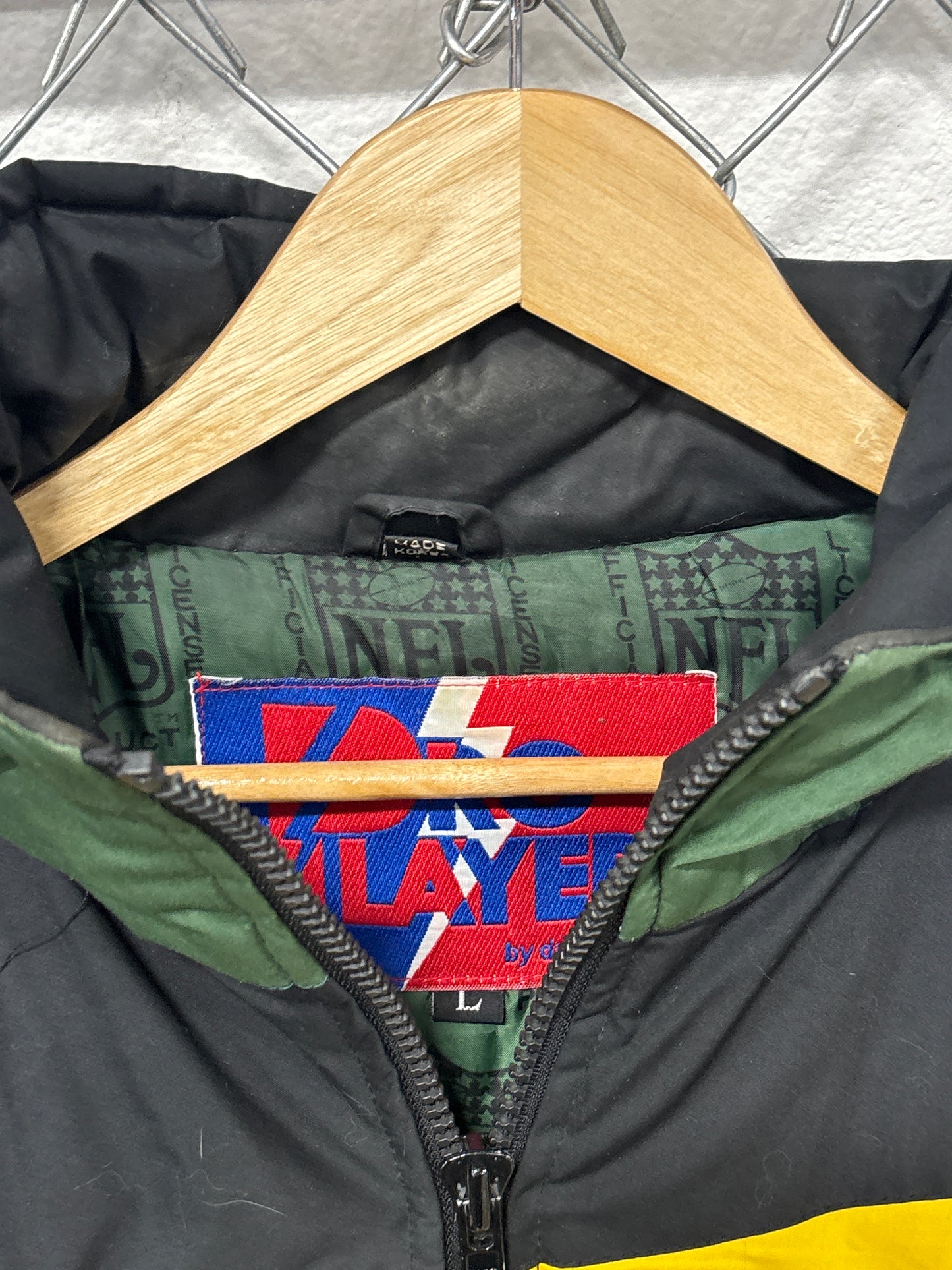 Vintage 90's Pro Player Green Bay Packers Puffer Jacket Size Large