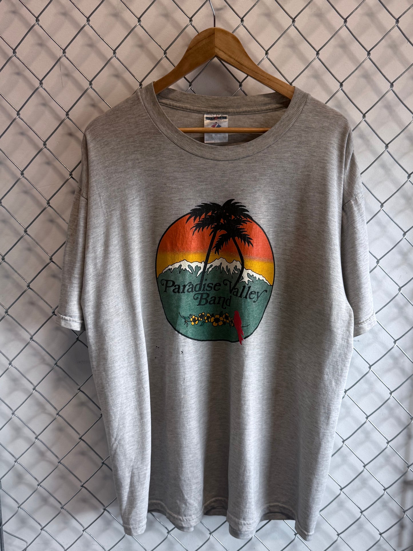 Vintage Paradise Valley Band Nature Graphic Tee Montana Size XL
