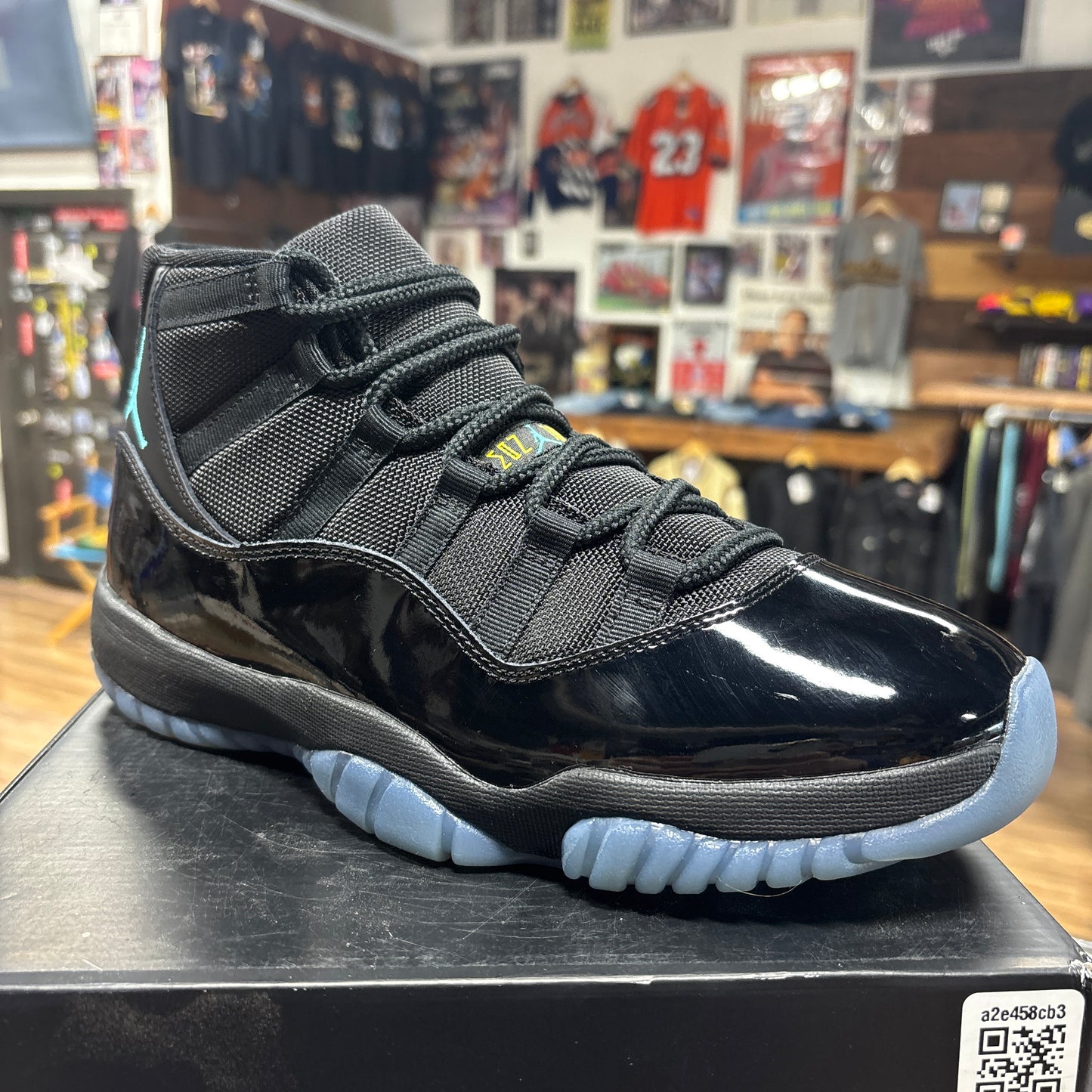 Jordan 11 'Gamma' Size 9.5