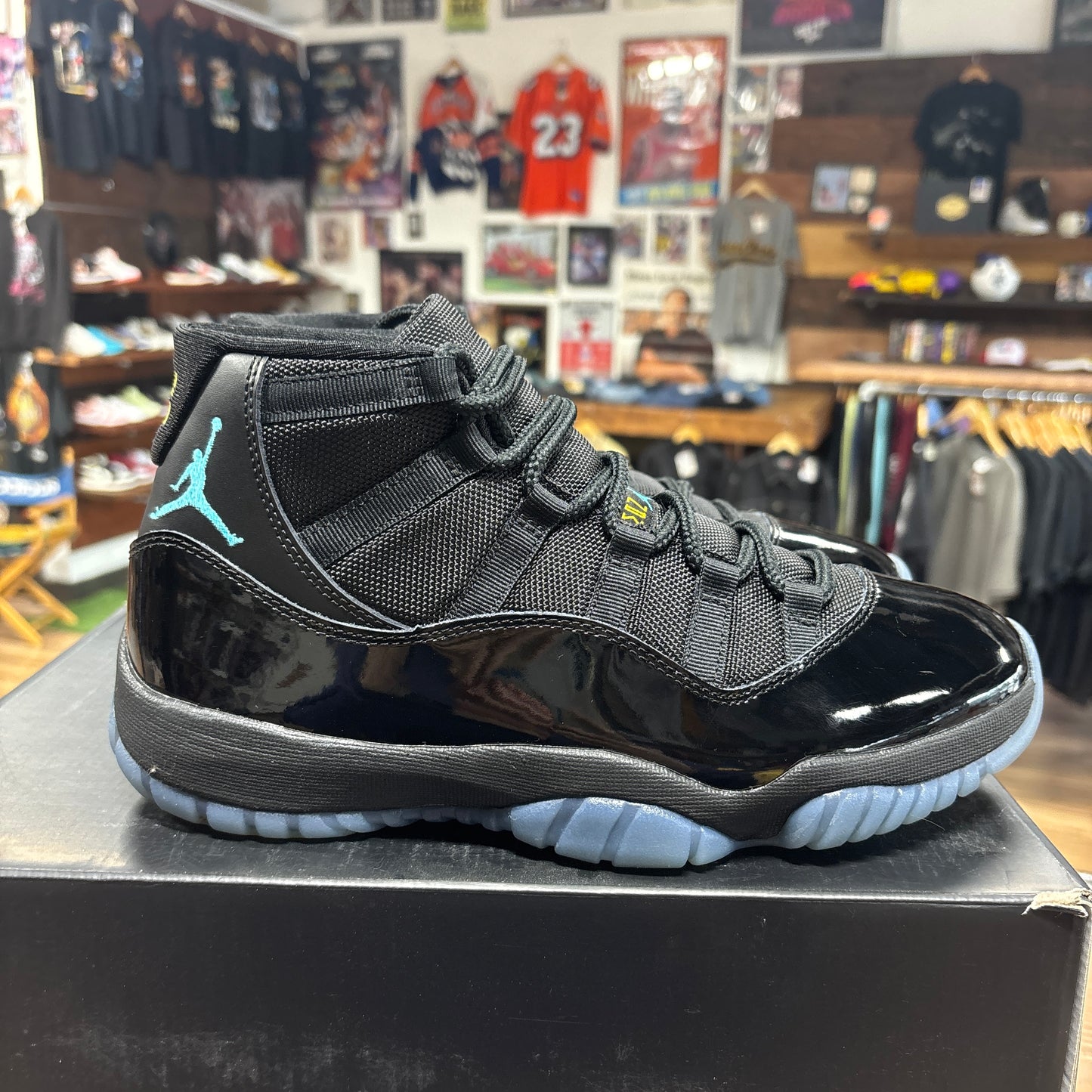 Jordan 11 'Gamma' Size 9.5