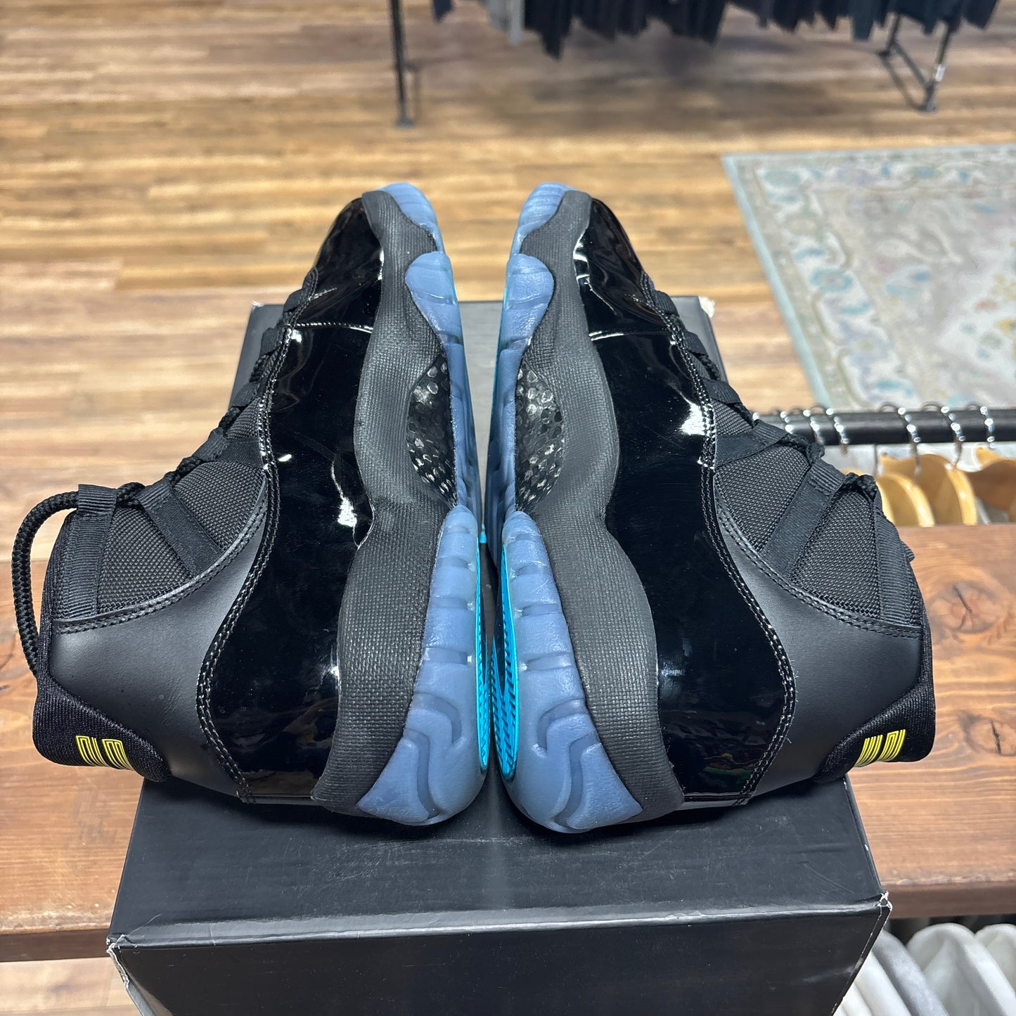 Jordan 11 'Gamma' Size 9.5