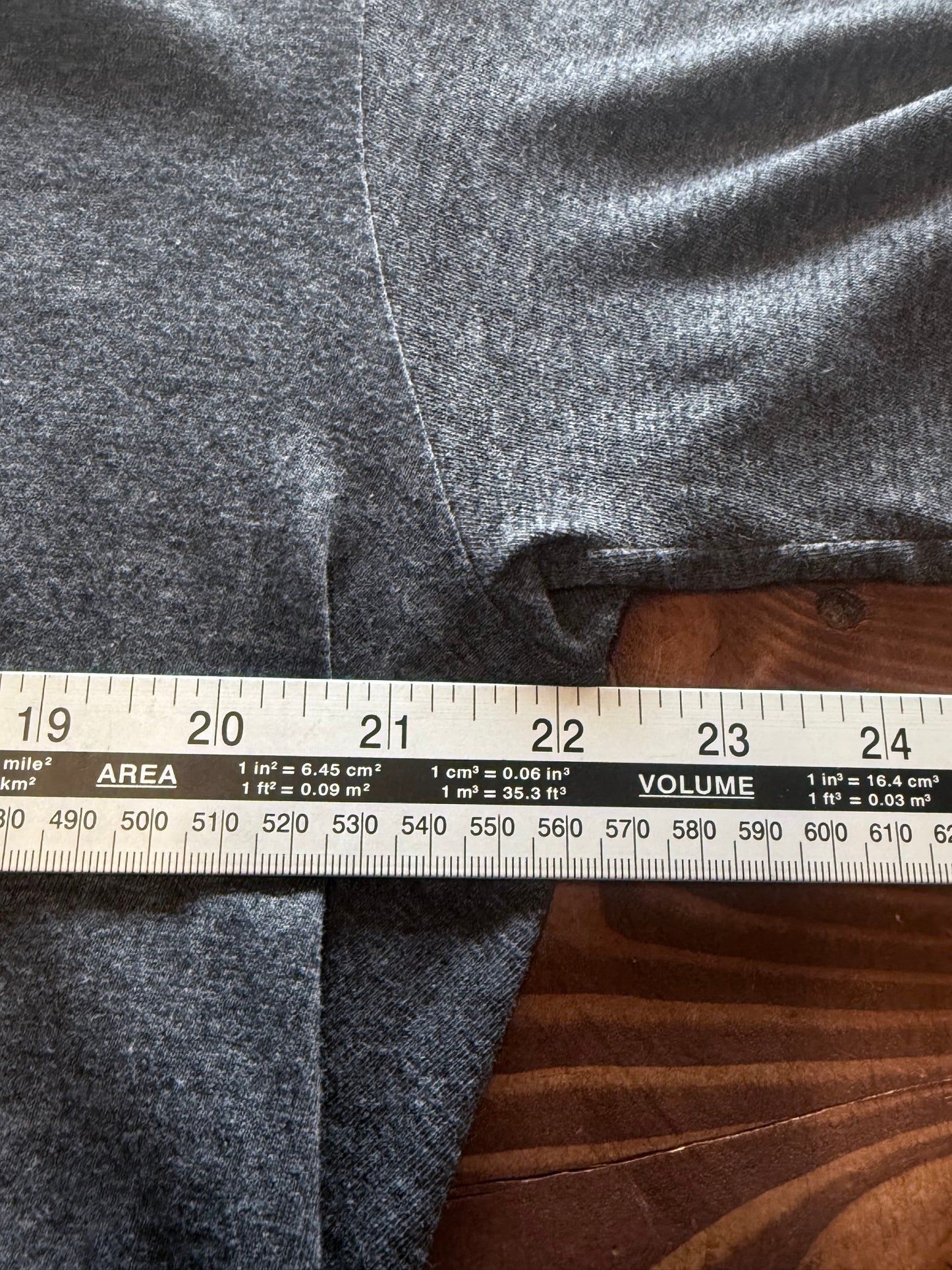 Vintage Y2K Nike Small Swoosh Logo Graphic Tee Size XL