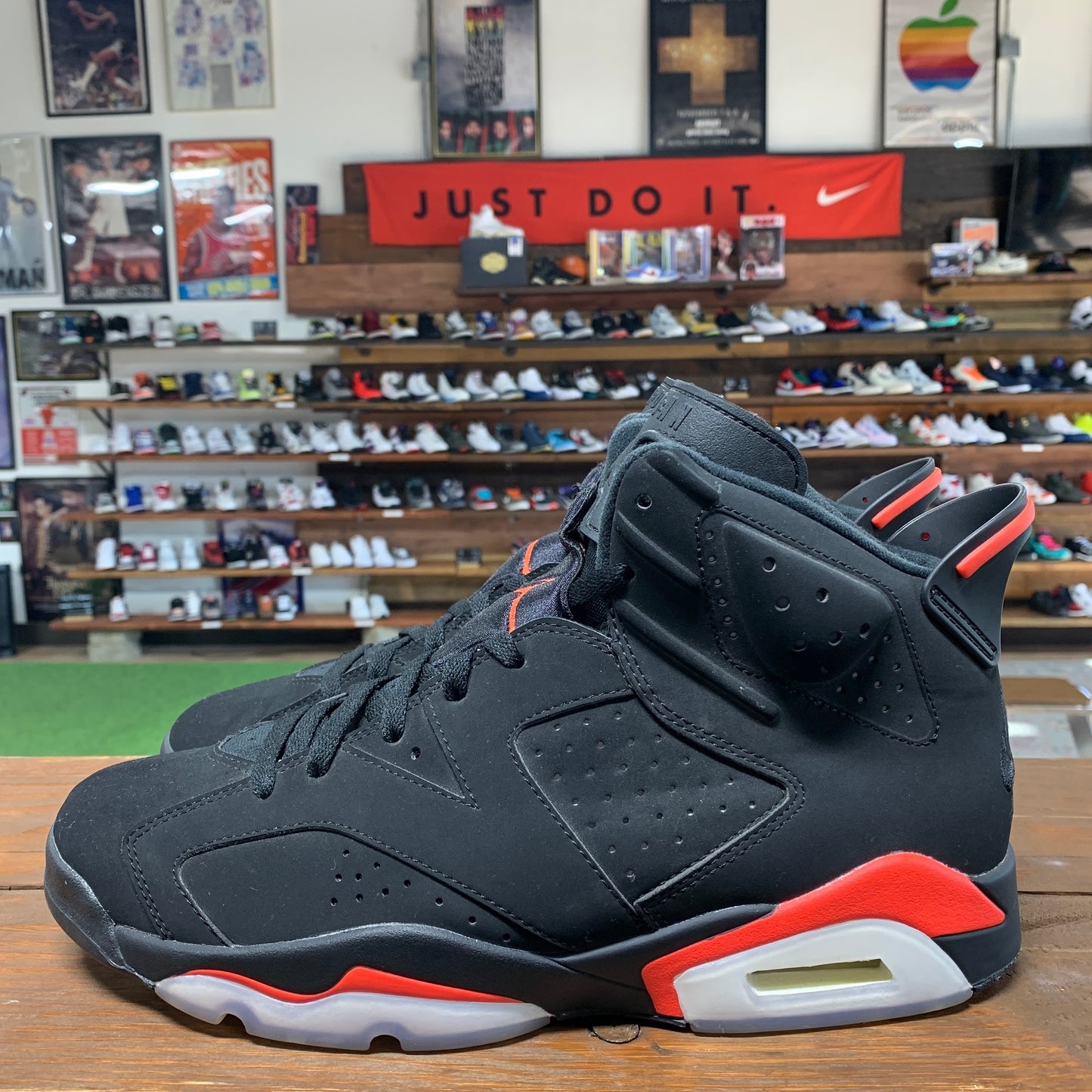 Jordan 6 'Infrared 2019' Size 12