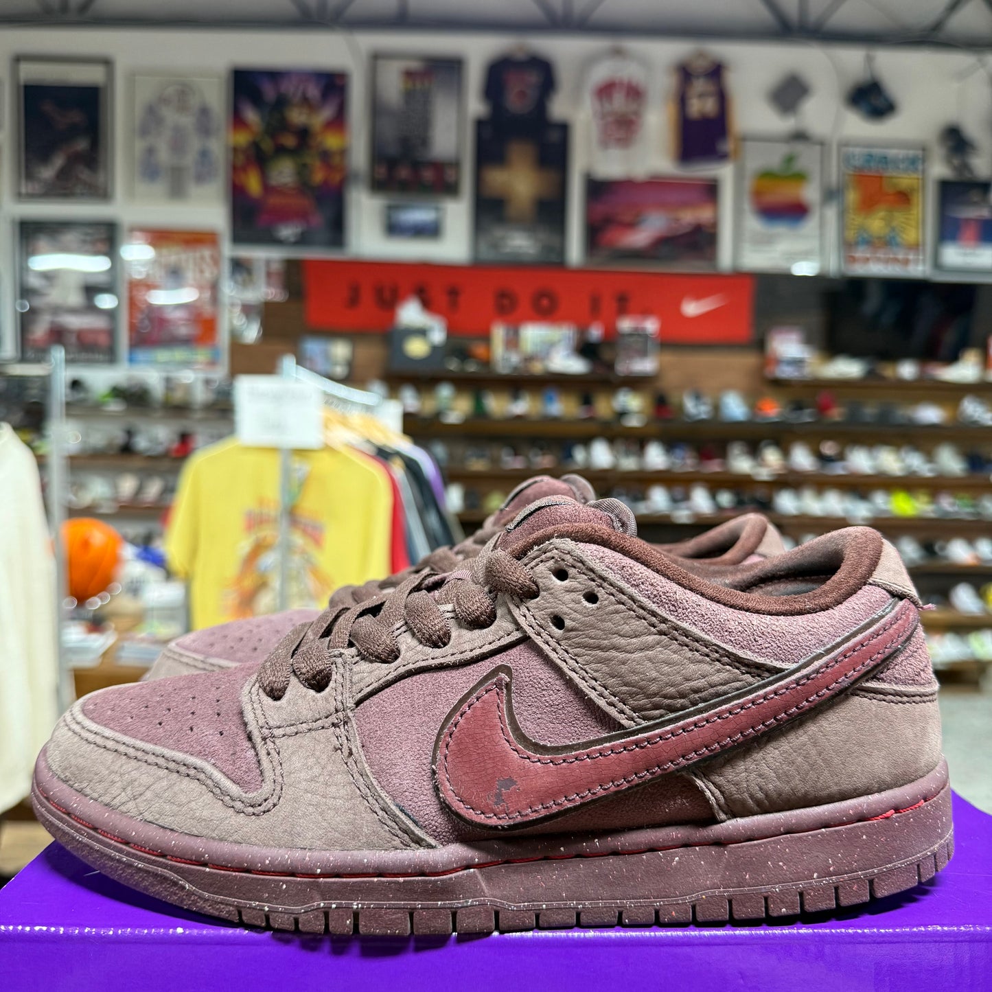 Nike SB Dunk Low 'Burgundy Crush' Size 5Y