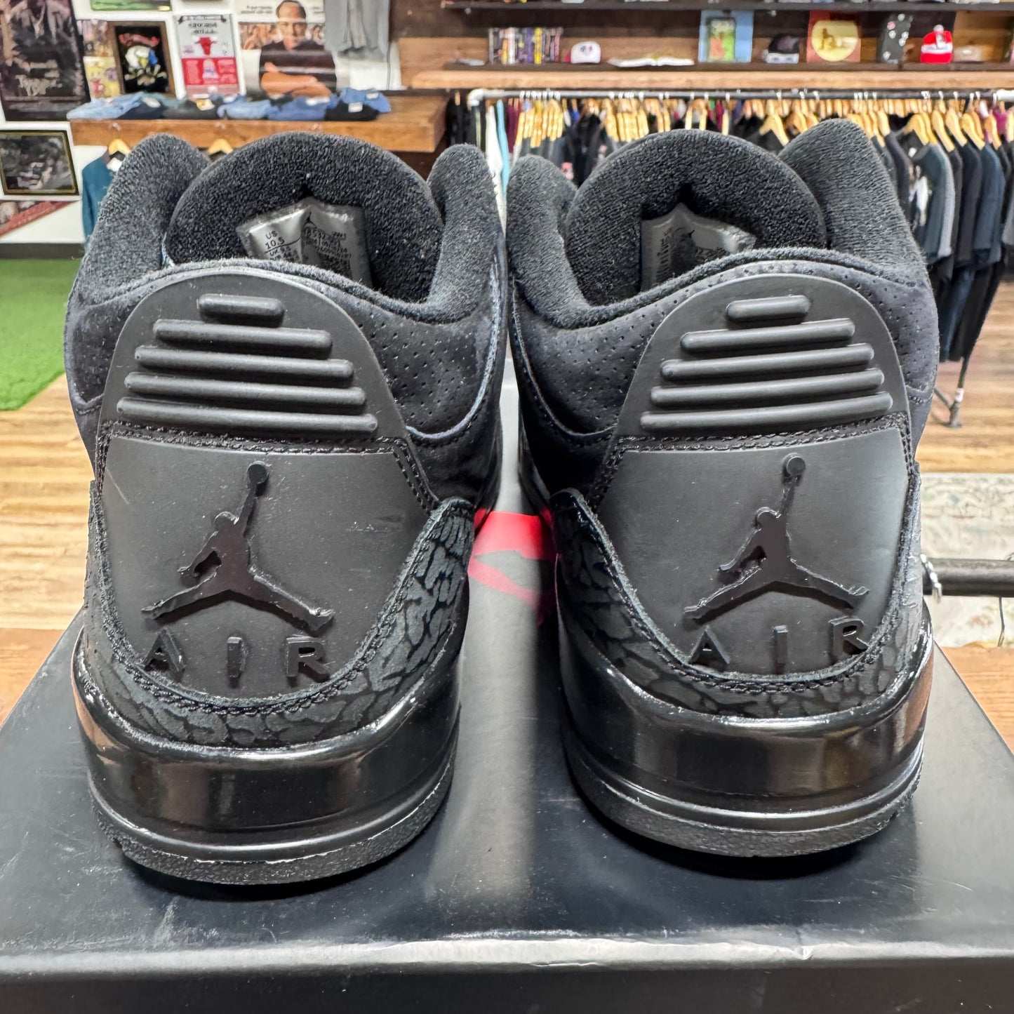 Jordan 3 'Black Cat' Size 10.5