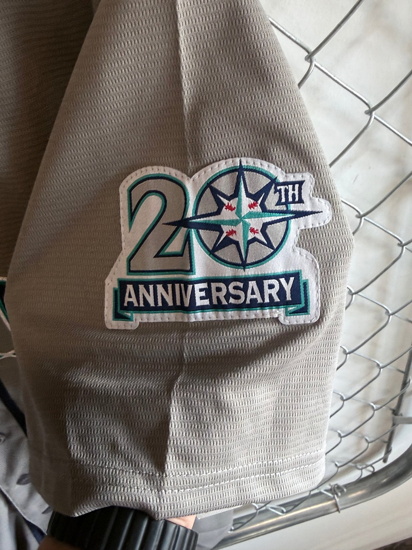 Majestic Seattle Mariners Ichiro Suzuki 20th Anniversary Jersey Size Large