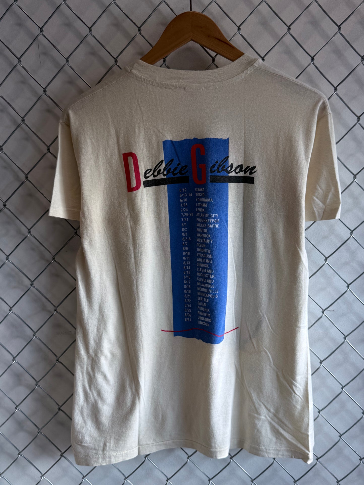 Vintage 80's Debbie Gibson Anything is Possible Band Music Tee Size Medium