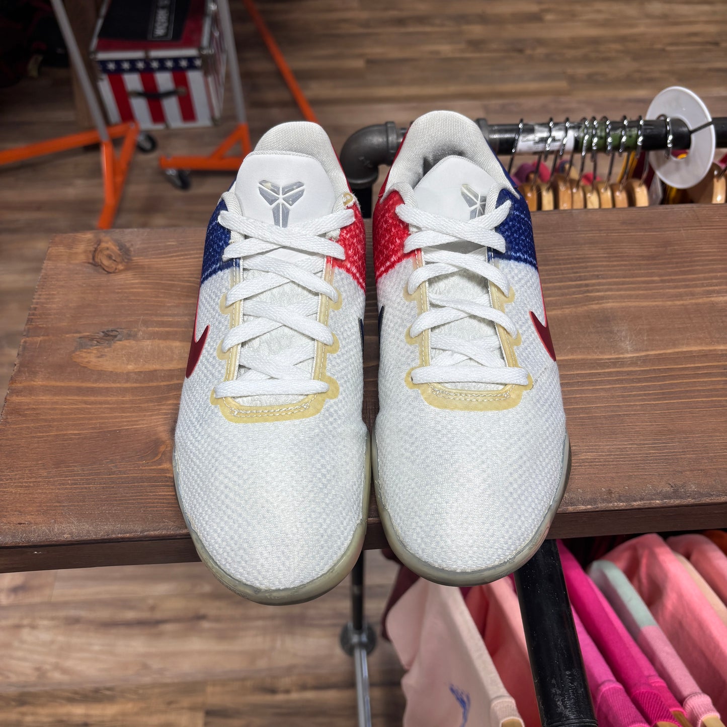 Nike Kobe 11 Elite Low 'USA' Size 7Y