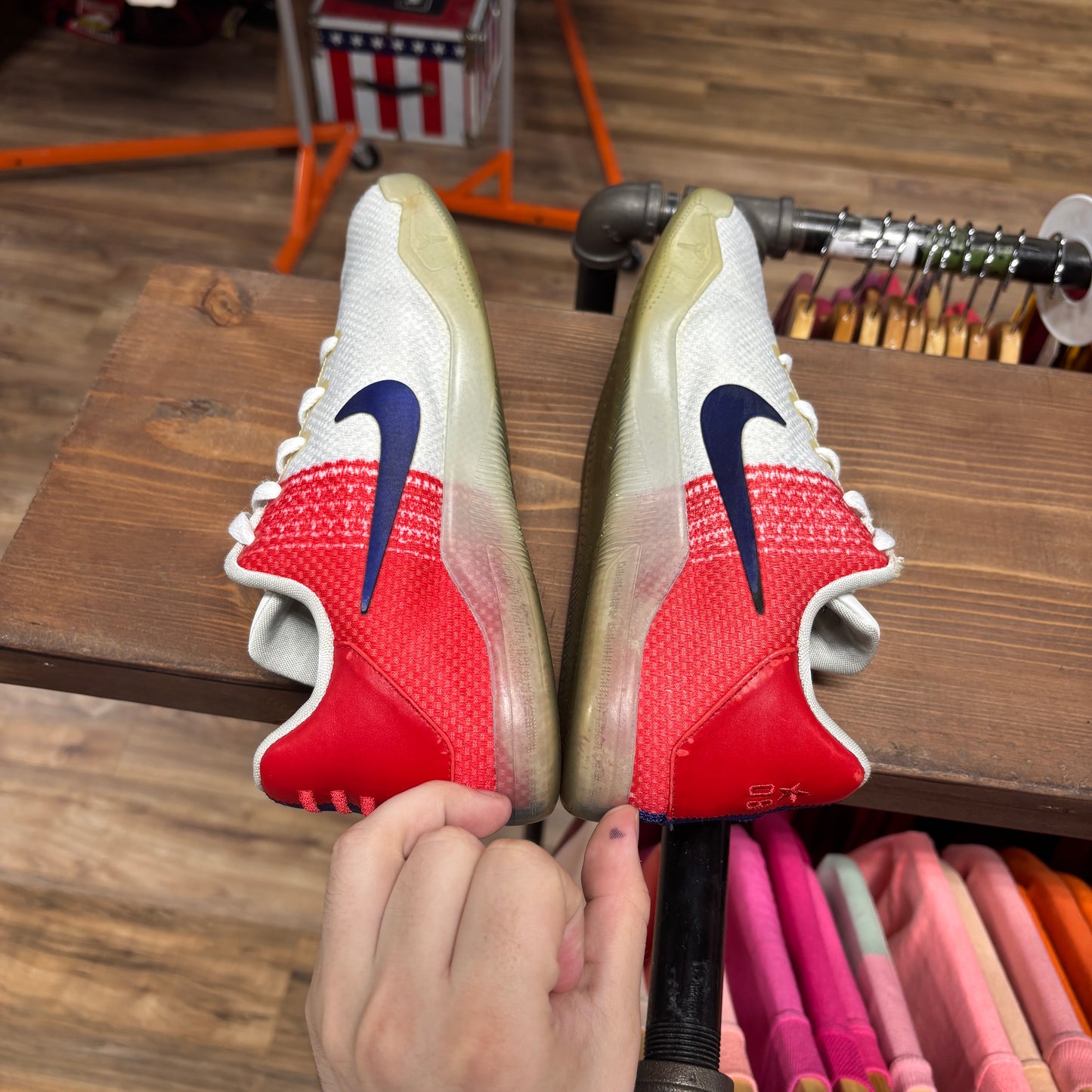 Nike Kobe 11 Elite Low 'USA' Size 7Y