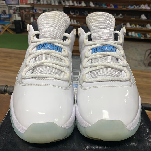 Jordan 11 Low 'Legend Blue' Size 11