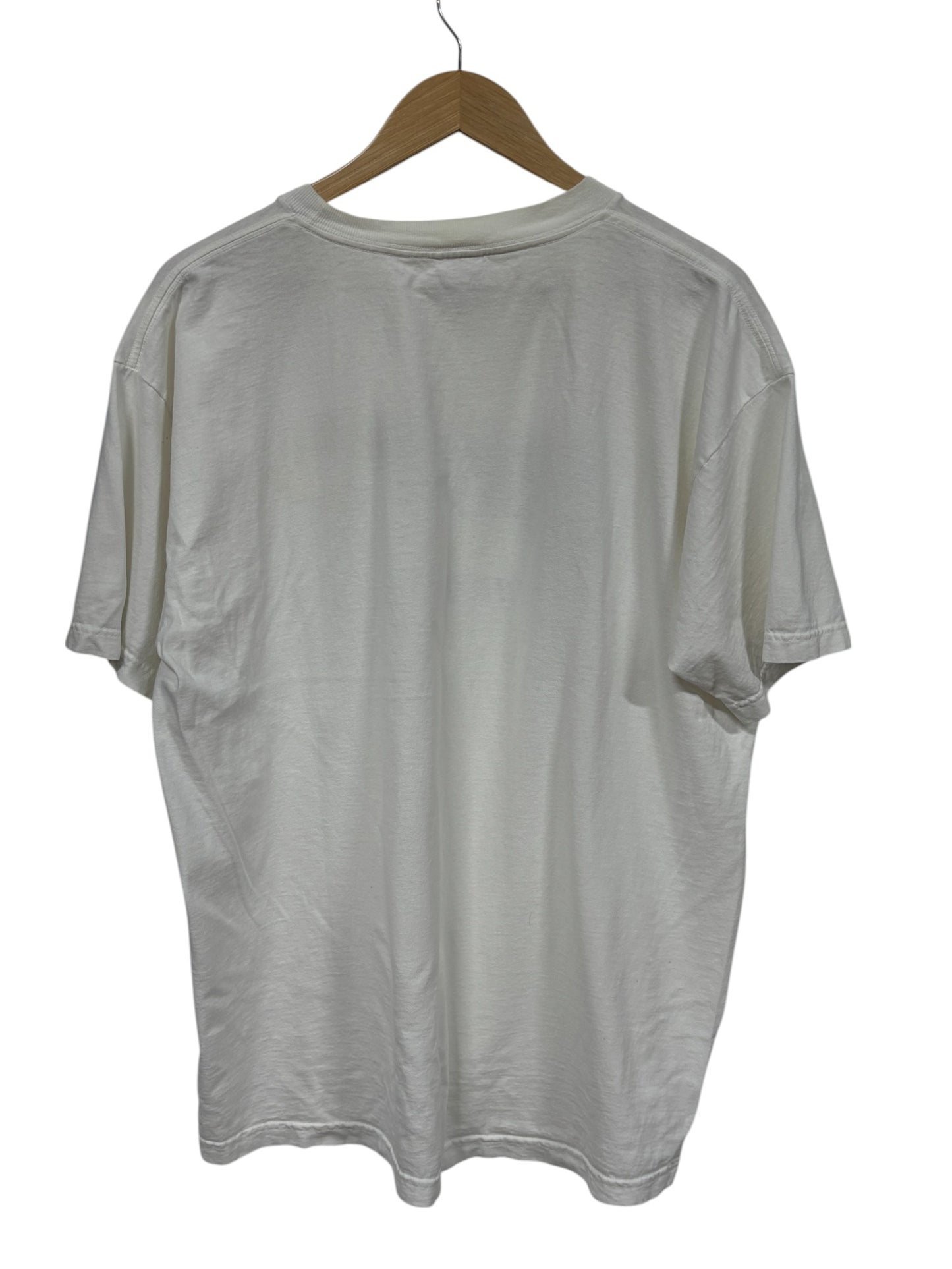 Vintage 00's B104 Catch the Buzz Graphic Tee Size XL