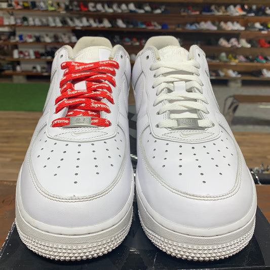 Nike AF1 Low 'Supreme Triple White' Size 8.5