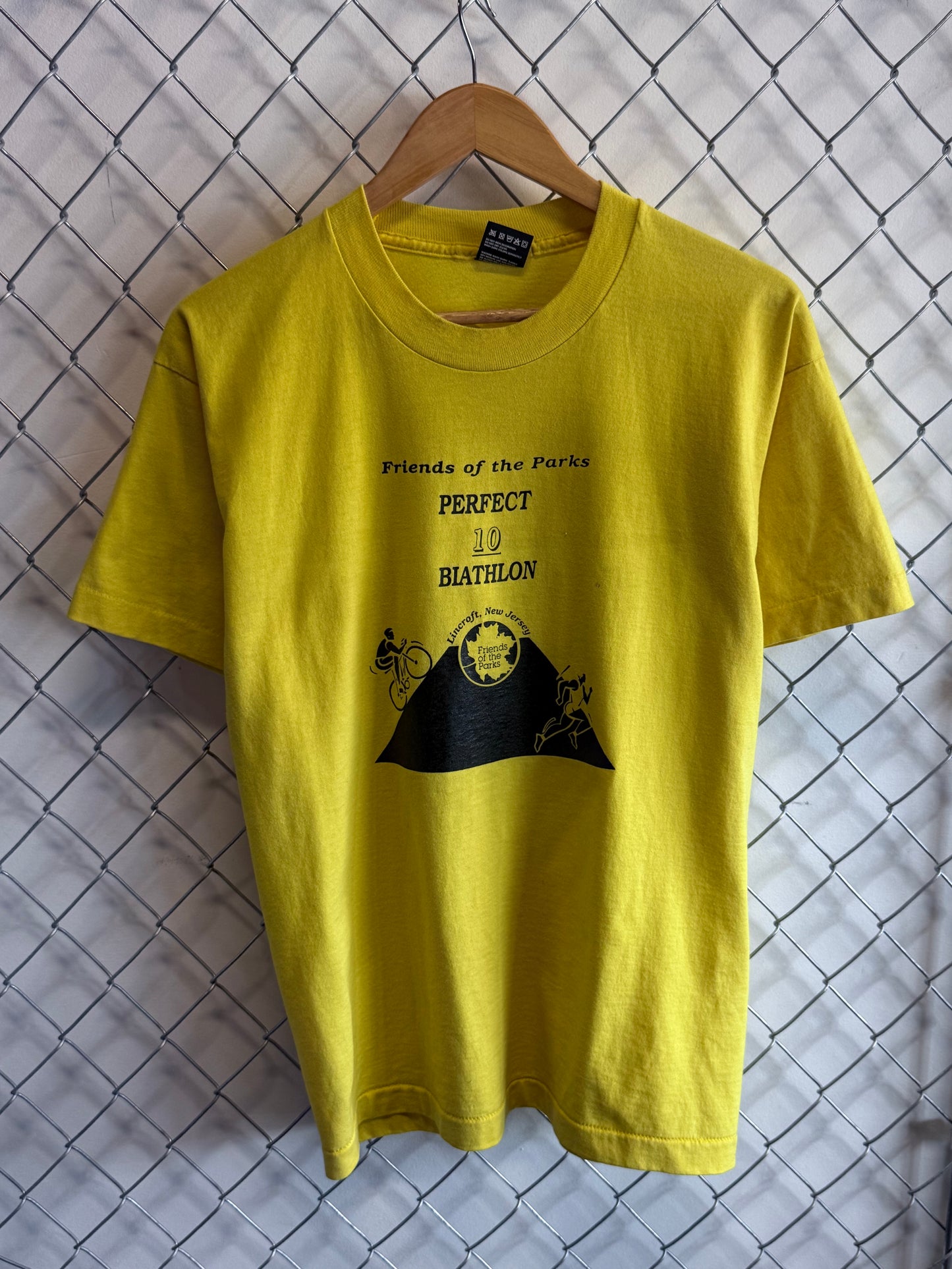 Vintage 80's New Jersey Biathlon Race Graphic Tee Size Large